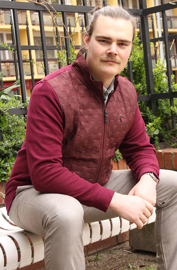 bordó férfi pulóver