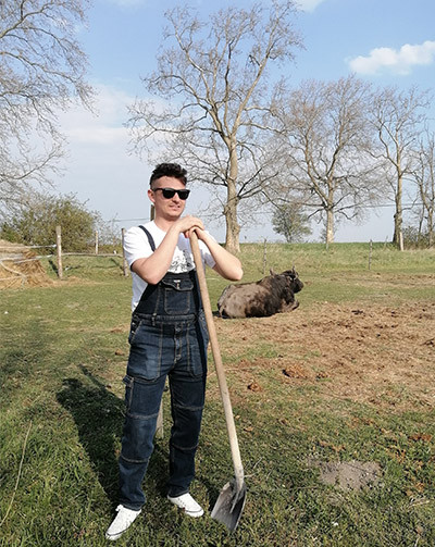 férfi munkás farmer